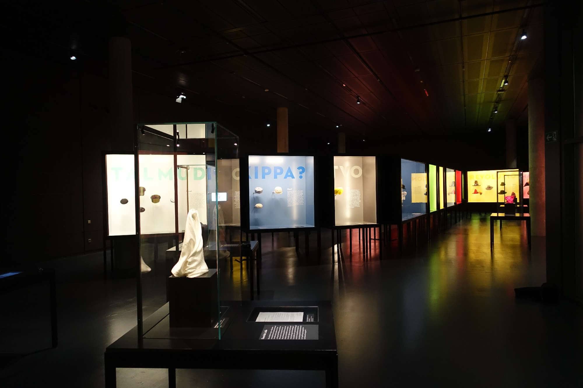 Museumsbau_Haus der Geschichte BW_Kopfgeschichten